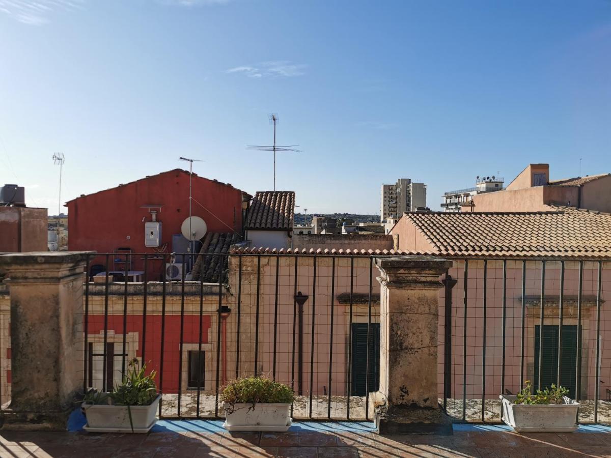 Апартаменти Casa Al Teatro Ното Екстер'єр фото